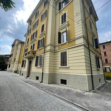 Appartamento Moderno La Dolce Vita Reggio nell'Emilia Buitenkant foto